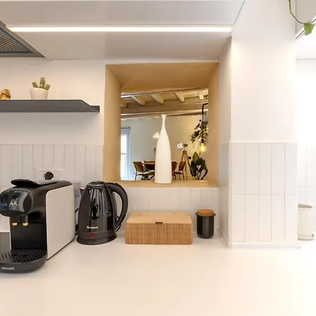 Cantoni 4A - Loft At Colosseum-2